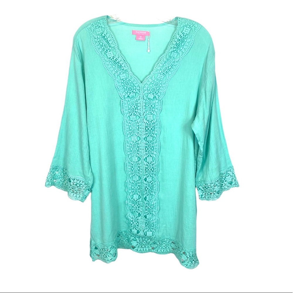 Isaac Mizrahi Crochet Lace Tunic.  3/4 sleeves, size Medium.  Mint green.
